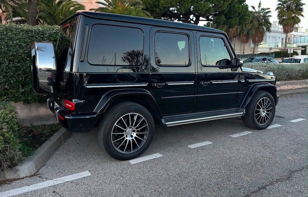 Mercedes-Benz G500 AMG Line — photograph 3