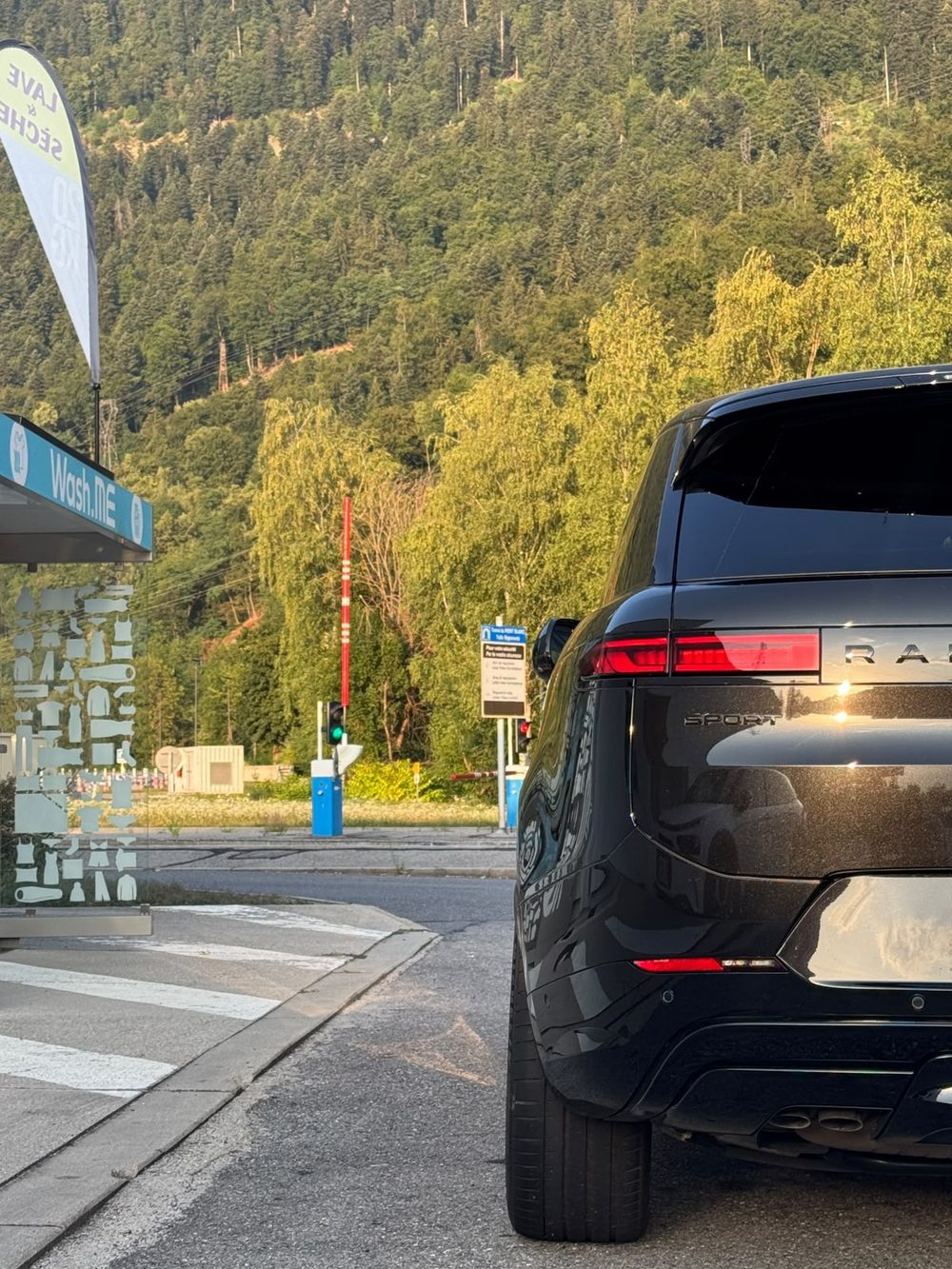 Range Rover Sport First Edition — photograph 4